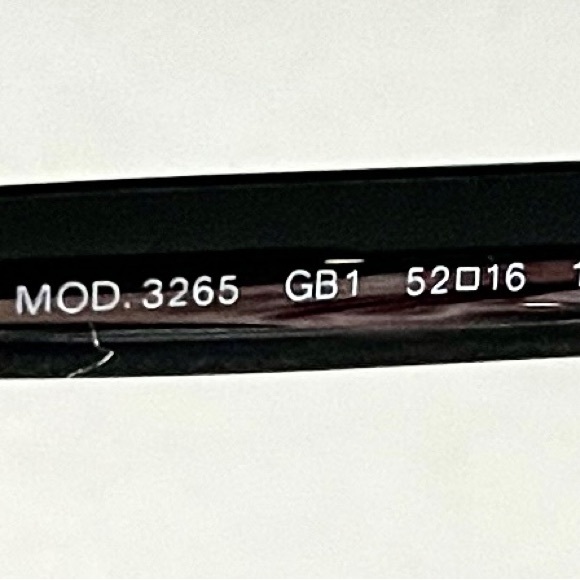 New Versace Glasses & Case Black frame/Gold logo - Picture 13 of 16